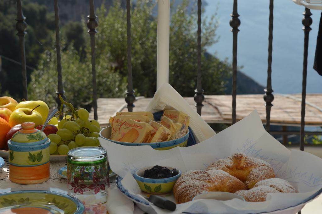 B&B La Selva Santa Positano Exteriör bild
